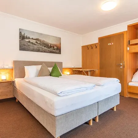 ベッド・アンド・ブレックファスト Bhome Gaestehaus /