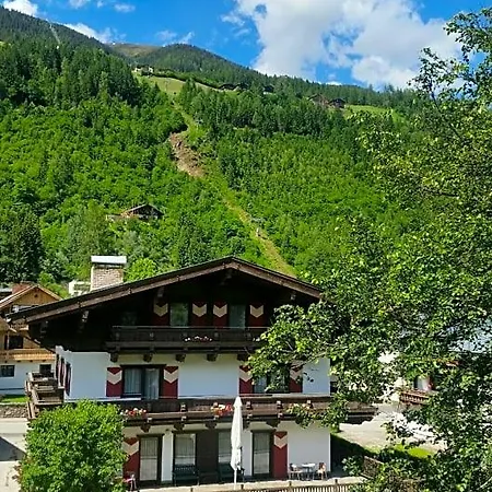 Bed and breakfast Bhome Gaestehaus /