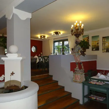 Bhome Gaestehaus / Alojamento de Acomodação e Pequeno-almoço *