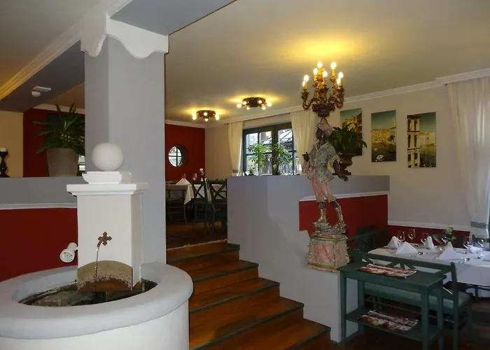 Bhome Gaestehaus / Bed & Breakfast 4*